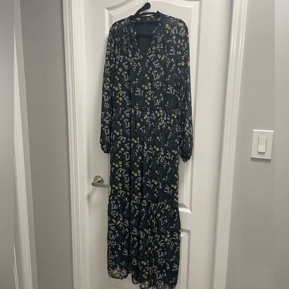 Floral Maxi - Picture 3 of 11